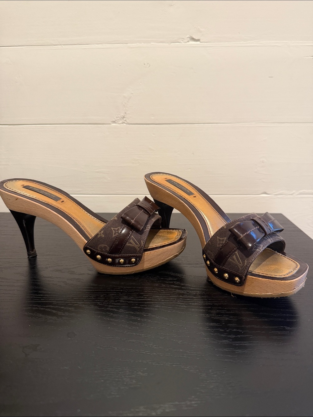 Authentic Vintage Louis Vuitton Monogram Bow Wooden Sandal Size 36